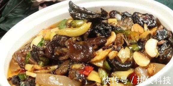 餐桌上最受欢迎的下饭菜，三天两头吃上一次，太好吃了，超解馋