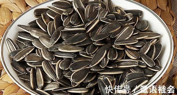 神经递质|3种食物又称“补脑王”,最好越吃越聪明,收藏给孩子家人吃