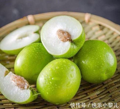 水果|儿科医生夏天少给孩子吃这4种水果,很容易伤脾胃,还不自知