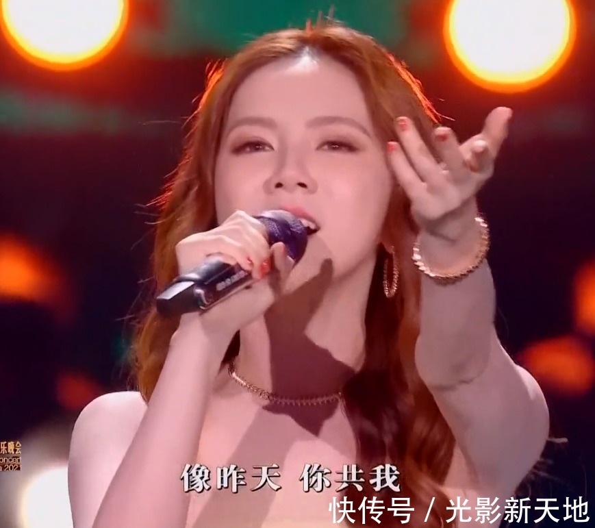 周深|大湾区音乐会彩排现场曝光：素颜王菲显老，周深反复排练