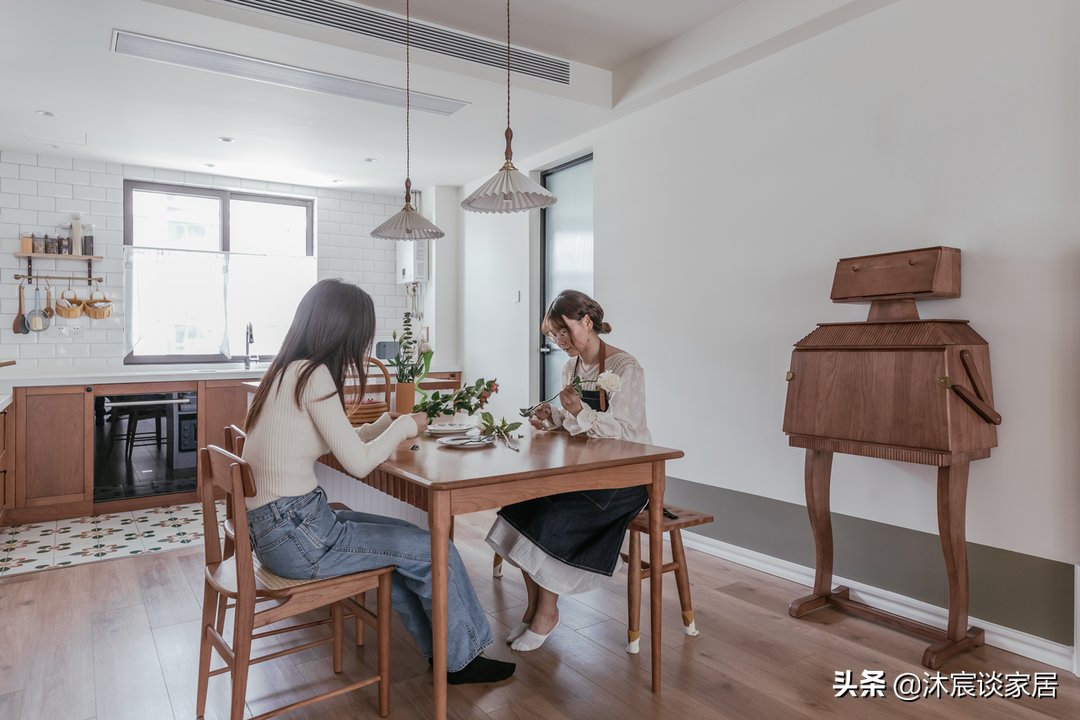 家居|看完她家，好想住进去，室内柔和浪漫，复古又有诗意的家太舒服了