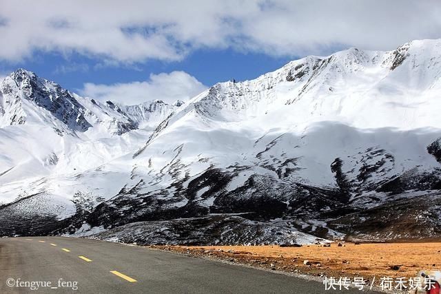 波密桃花开当桃花与雪山相遇，便成为云上仙境