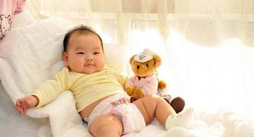 宝妈|新生儿越早出现这样的行为,说明越聪明,快观察下你家宝宝有没有