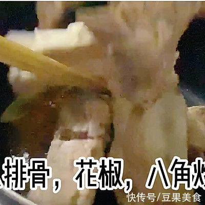 不需要高压锅就能软烂脱骨的炖排骨