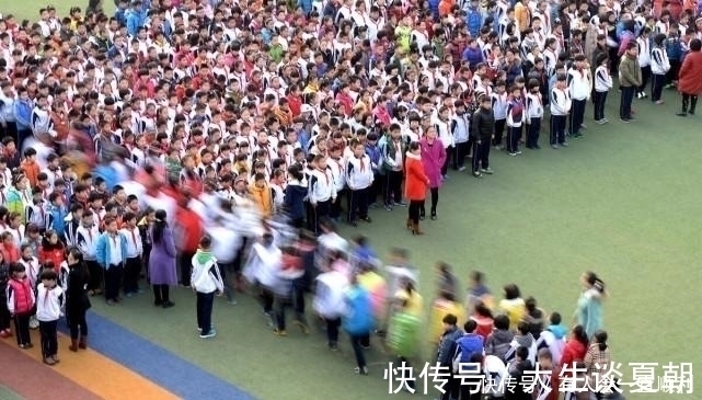 性早熟|表弟12岁身高1米80,儿科主任:做好这2点,孩子长高个发育好