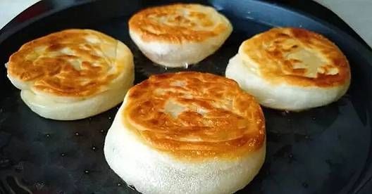 面食新吃法，外酥里软，香到吃撑，做法简单，新人看一遍就会