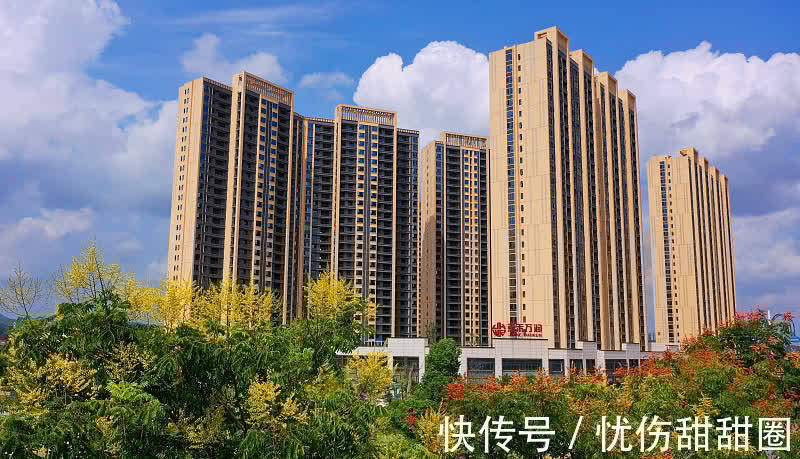 腰线|“一楼”和“顶楼”的房子不能买?建筑学家:这3层才更应该避开