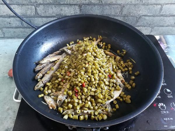 焙干|吃了几十年终于知道,它是“天然叶酸”,1块5一斤,女人要多吃