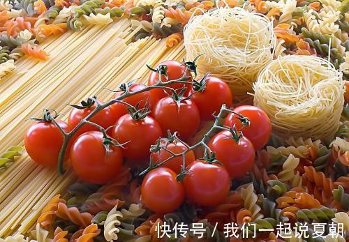 珍珍|常吃西红柿身体好,但与此物搭配,容易致癌,记得告诉家人
