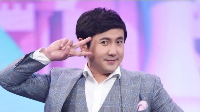 综艺界的王者沈腾,终于碰到难题了,被几个小学生问题弄尴尬了