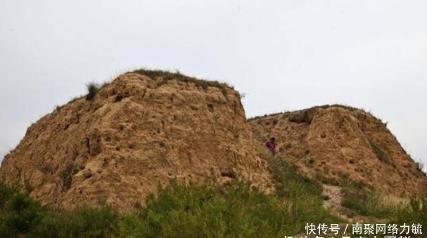 神秘土堆不积雪，原来是下面有个大宝藏，该宝藏沉睡千年了