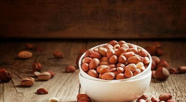 吃法|花生的3种吃法哪个最健康?你平时都怎么吃?你真的吃对了吗?