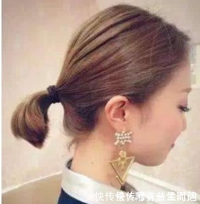 梳子|不管扎低马尾还是高马尾,注意3点!时髦显嫩不说,更有女人味