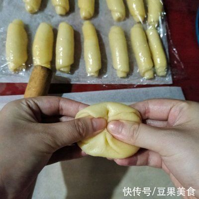 蛋黄酥|灿如金牌の蛋黄酥 酥到掉渣