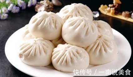 要想蒸出的包子松软好吃，在上锅蒸之前还要多加一步，看看吧！