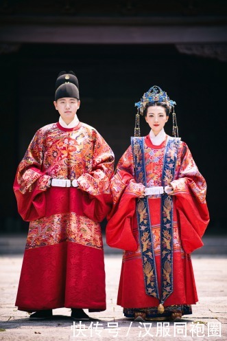 霞帔|雍容华贵的明制汉服的特点是什么,你知道吗?