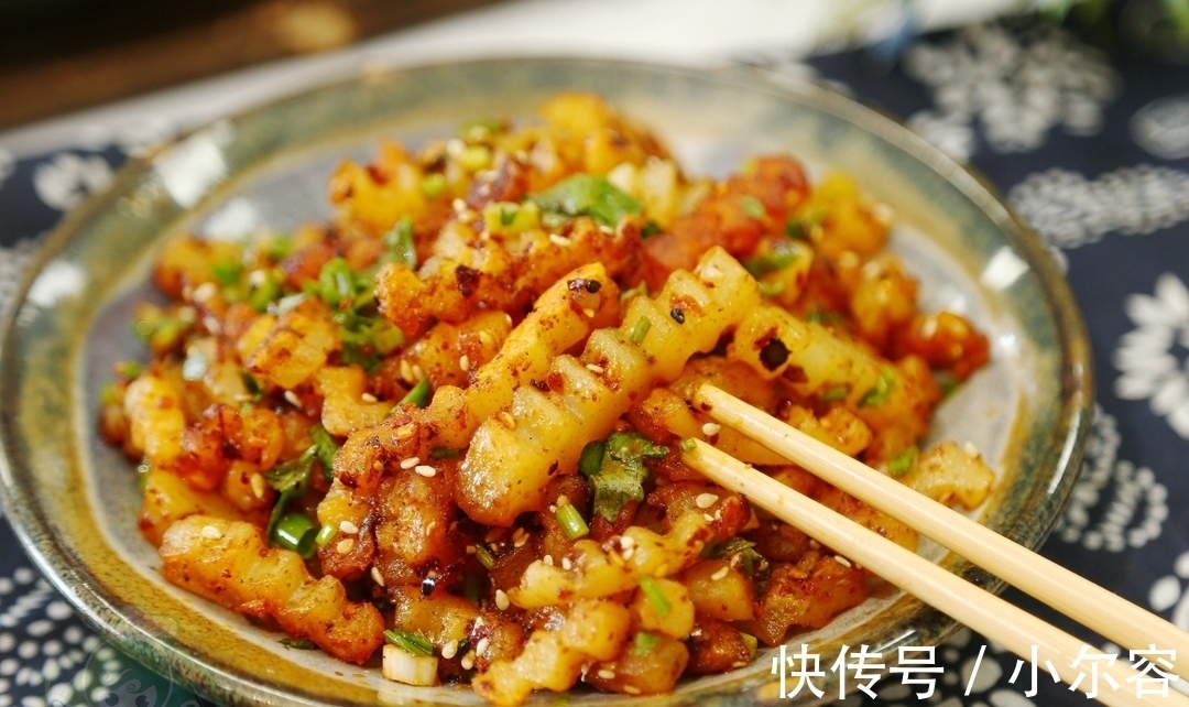 椒盐|土豆吃了几十年,第一次如此做,太香了,5盘都不够吃