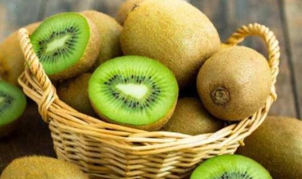 胶原蛋白|女人最好的“胶原蛋白”,4种水果每天吃两口,皮肤紧致有弹性