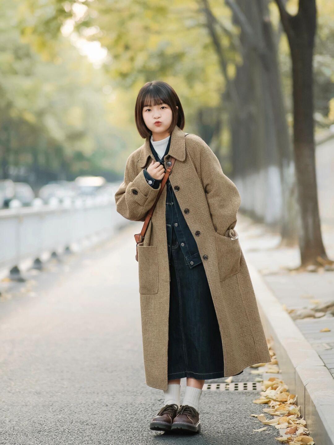 女生|小个子女生怎么穿显高又洋气?看看这些穿搭方式,俏皮减龄还保暖