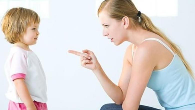 有害物质|给宝宝用湿巾擦嘴,看似干净实则在坑娃,有些湿巾“害人无痕”