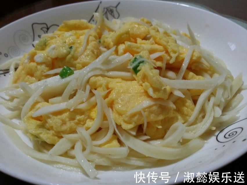 营养均衡|它是穷人的“阿胶”,每天炒一盘,淡化色斑,肌肤越来越细腻