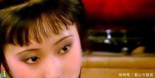 黛玉&为什么林黛玉能把每个月二两银子活成土豪,随手赏人不眨眼!