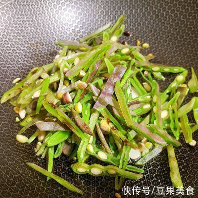 扁豆炒肉丝|丰富餐桌味&amp;健康少油家庭版~扁豆炒肉丝