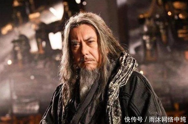 谋士|项羽的第一谋士范增，和刘邦的第一谋士张良相比，谁能更胜一筹？