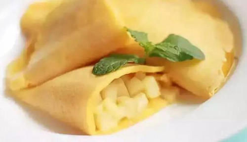 美食优选：清蒸鲜虾，红烧荷兰豆日本豆腐，蒜蓉粉丝蒸大虾，苹果鸡蛋