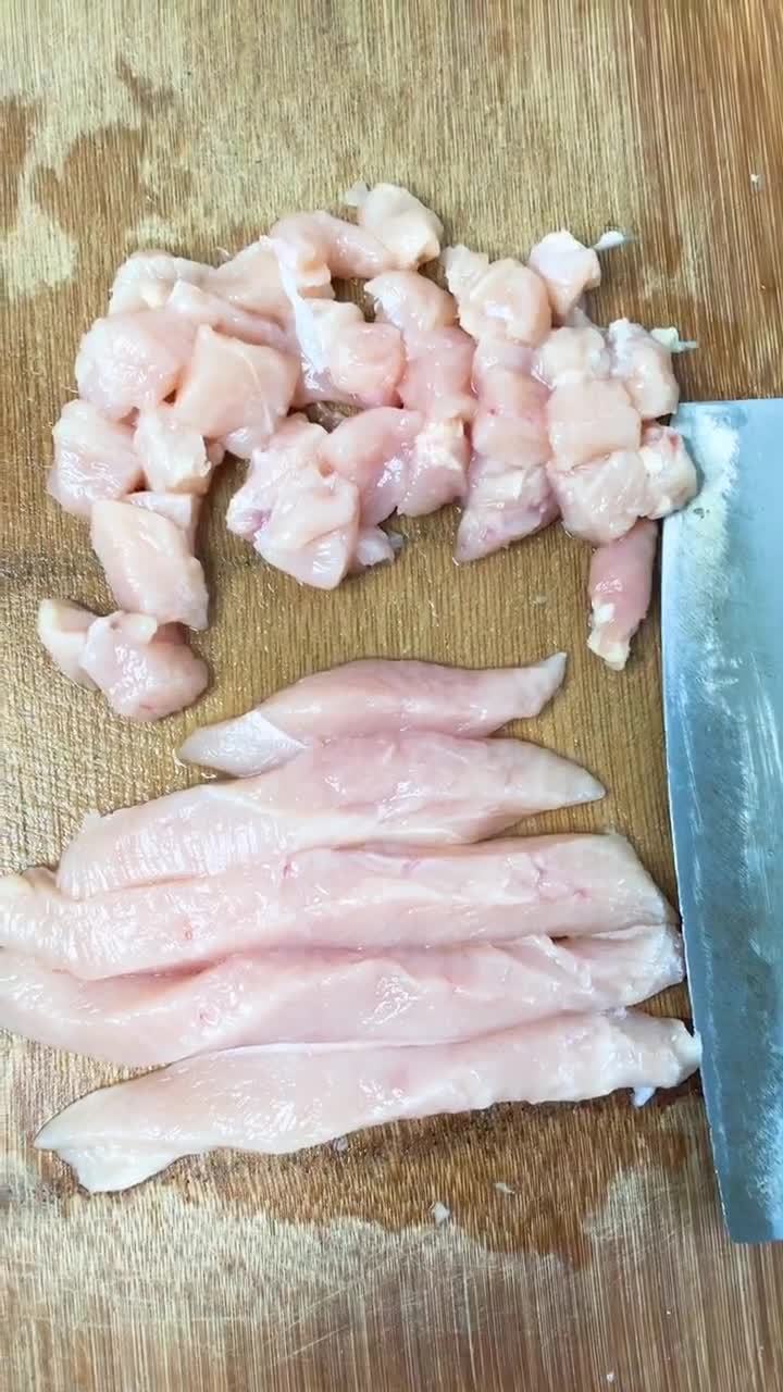 香酥鸡米花,做法简单口感香脆诱人,特别香上桌就秒光