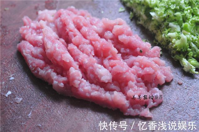 萝卜|天冷,早餐我家从不吃馒头,最爱萝卜饼,简单省事,比吃肉还好