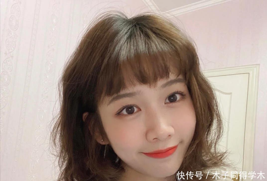 发际线|2021流行发型盘点，这些气质发型又仙又清爽，百搭不挑人