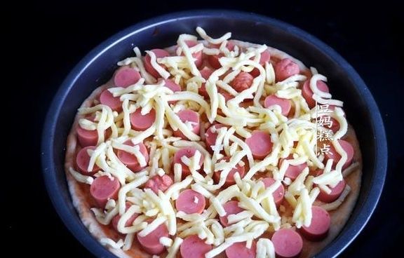 面饼|孩子爱吃的，2款简易披萨，几分钟做一个，比买的放心