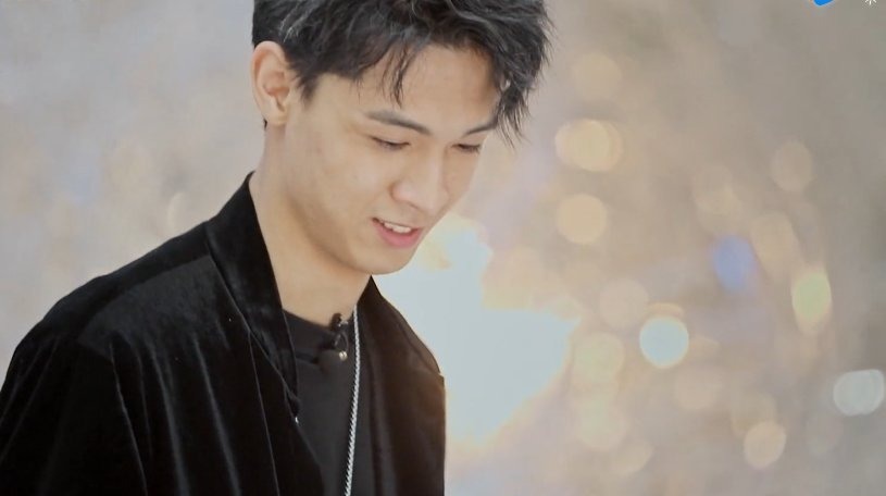 秦霄贤被单方终止录制,卑微求导演组给机会,一个举动让沈涛心软