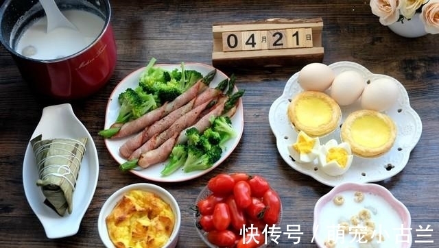 4口人的7天早餐,每天摆满桌,样样亲手做,这个妈妈太勤快了