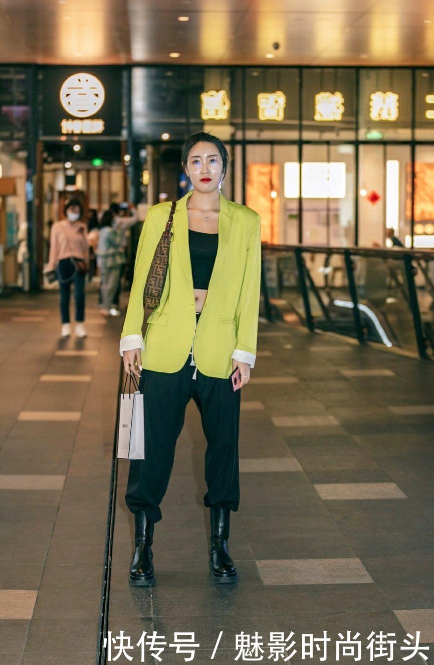 冬天怎么能离开长裤,温暖又时髦的长裤,提升你的魅力