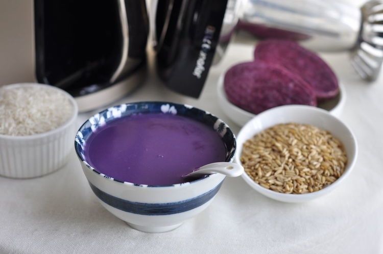 早餐喝一杯它，养颜美容，大人孩子都爱喝，一个豆浆机就搞定