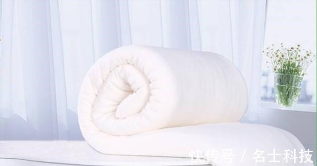 香喷喷|被子盖久了味道重,教你一招,不用洗也能香喷喷,真省事