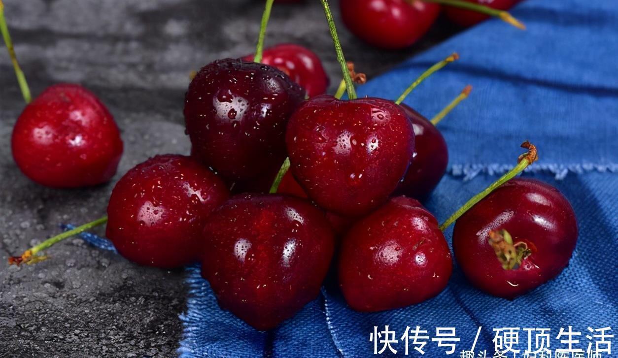 食物|人到中年想长寿,推荐吃3种食物,滋润肌肤,排毒消脂,缓解便秘