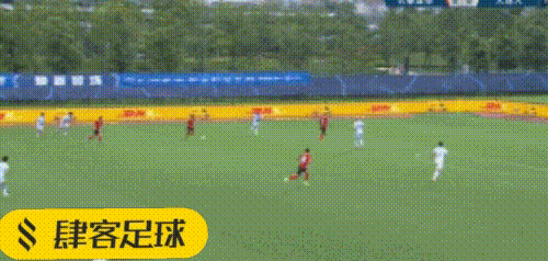 林良铭|儒尼奥尔双响！亚泰3-1大连人暂升榜首
