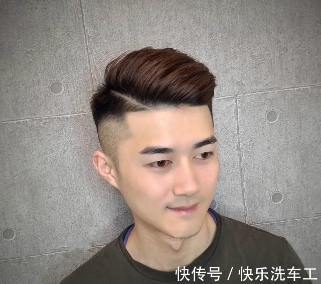发型|男生“两边铲”发型到底有多帅理发师建议剪这5款,潮流有魅力!