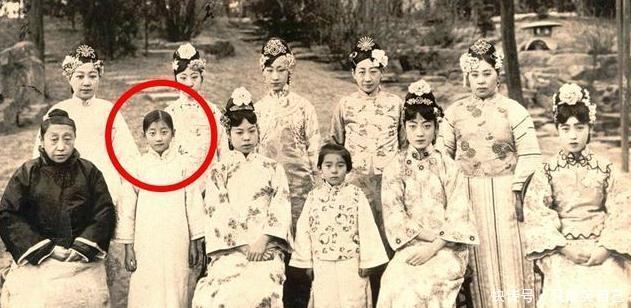 婉容|皇上的弟弟竟向65岁的老太太求婚,老太太到底是什么来头呢!