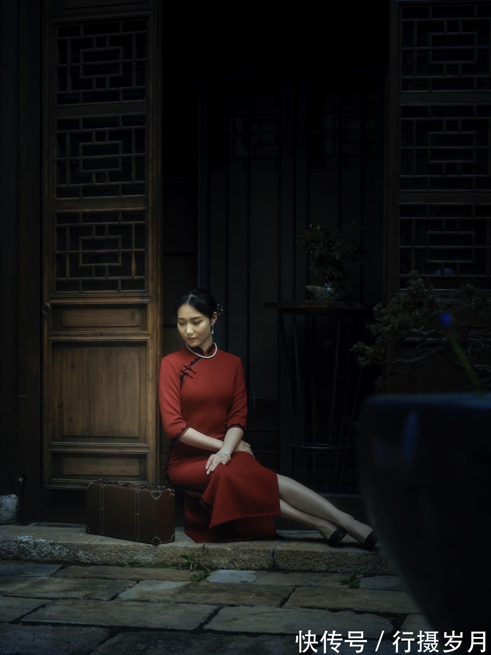 凌霄剑@嗟叹红尘如梦,难言岁月无情