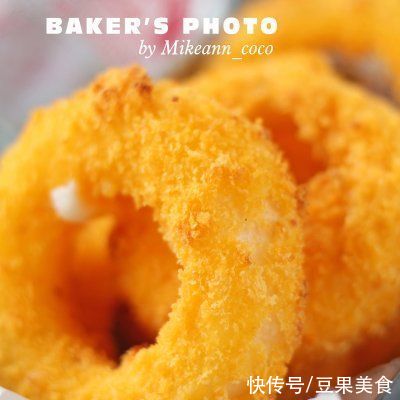 爆浆|#巨下饭的家常菜#金黄酥脆，会爆浆洋葱圈