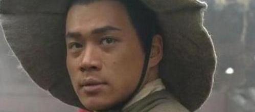 老虎|林冲与武松的差距,就像豹子与老虎,不是一个体量和等级的武将!