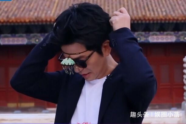 翡翠|李健出手太壕气，百年老翡翠直接送人！而看到他的住处后都闭嘴了