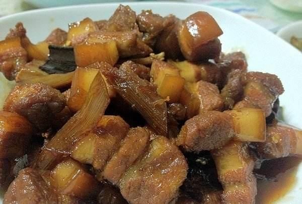 不管炖什么肉,过程中万万多加一点“它”,肉质香嫩又入味