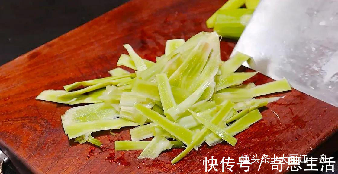 吃莴笋要注意“3吃1不放”，不懂不要乱吃了，学不会可惜了