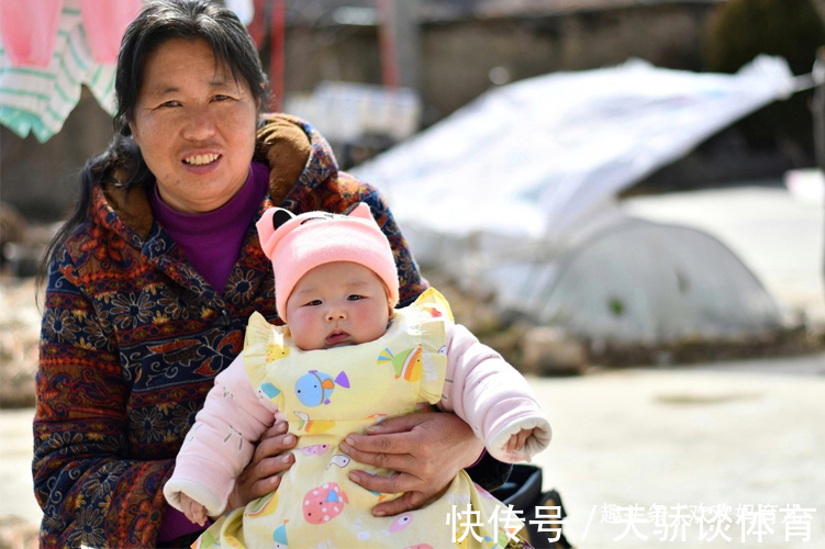 女婿|“再闲也不去帮女儿带娃”,一位姥姥的忠告很现实,无关重男轻女