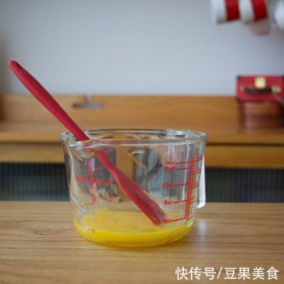  把全家人征服的香橙马芬蛋糕，好吃到过分